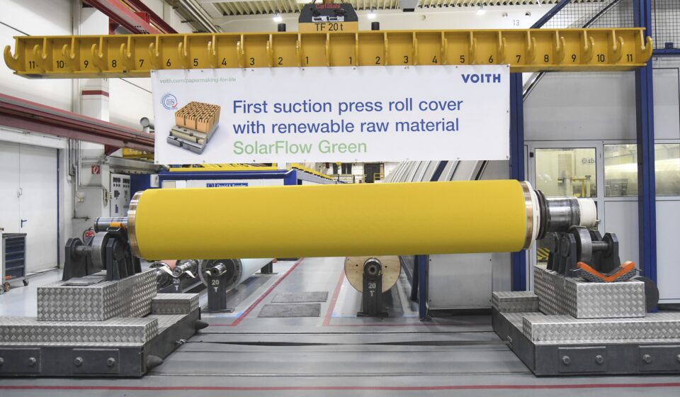 Bio-based SolarFlow Green suction press roll cover ensures more sustainable paper production